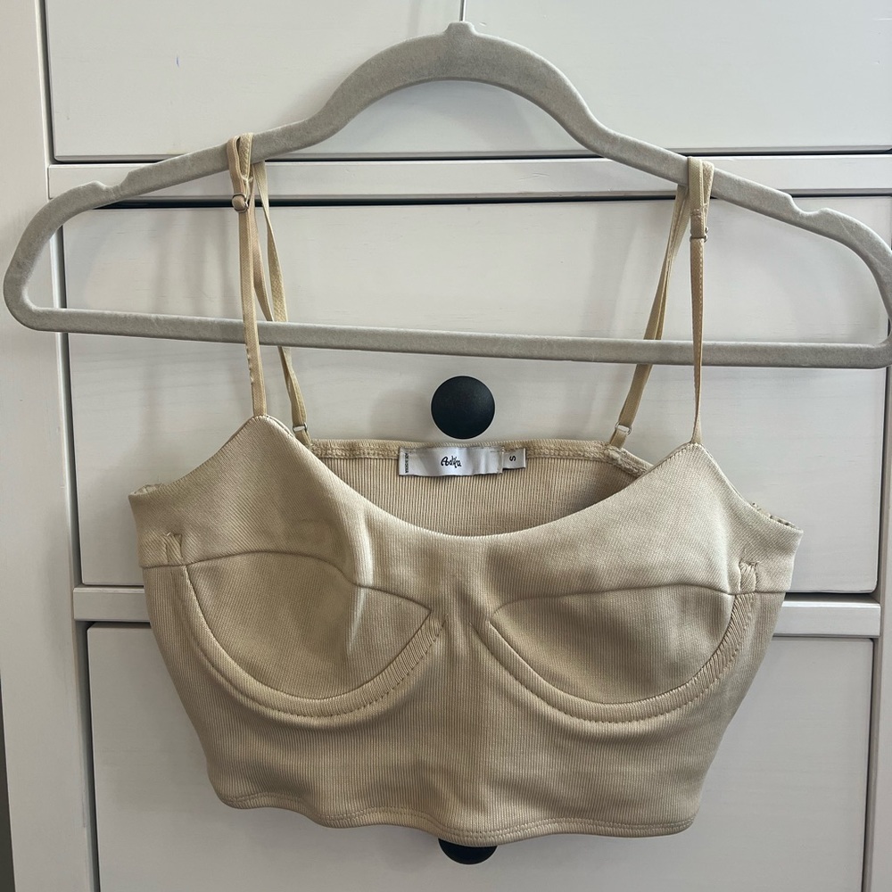 Adika tan crop top